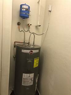 Electric Water Heater