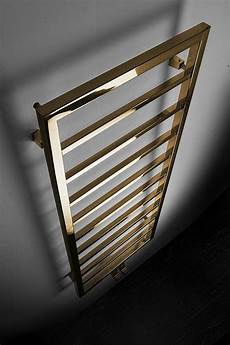 Radiator Rail